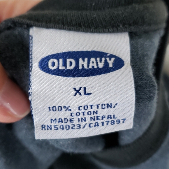 Old Navy Longsleeve - Picture 5 of 5